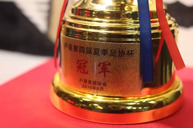 纳斯：马克西的防守彻底改变了比赛局势，激励全队